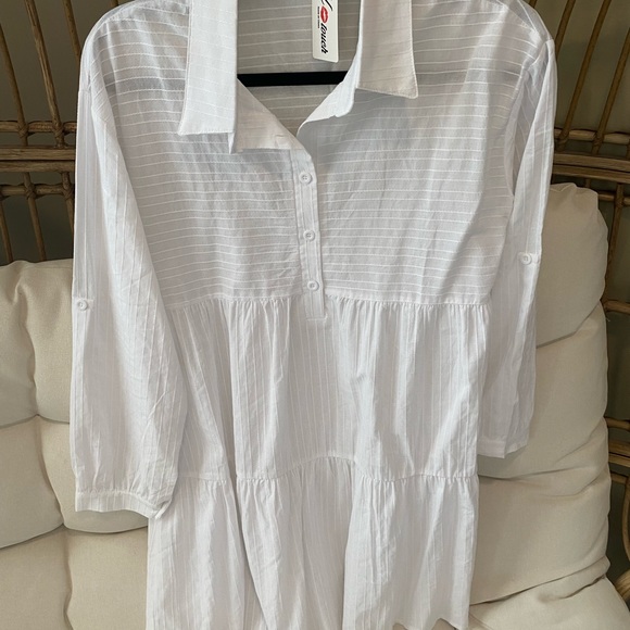 Beautiful Long sleeve white dress - Picture 4 of 4